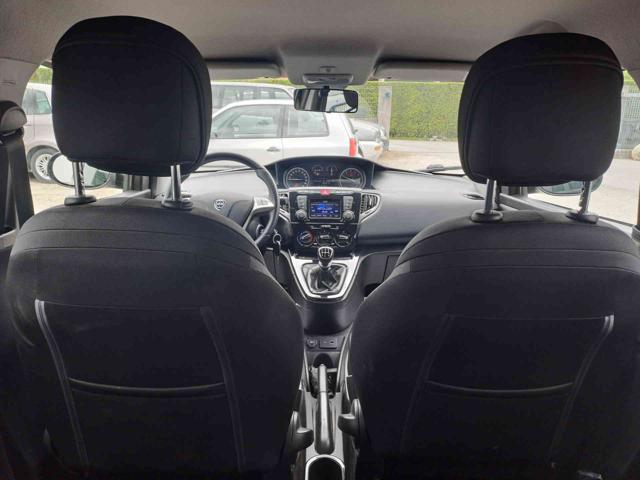 LANCIA Ypsilon usata, con ESP