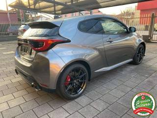 TOYOTA Yaris usata, con Alzacristalli elettrici