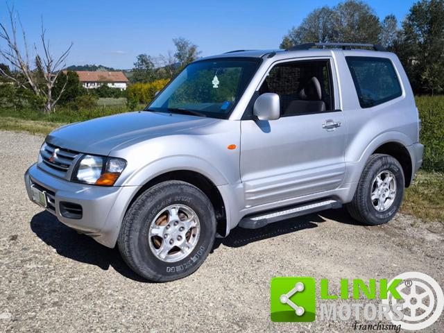 MITSUBISHI Pajero usata, con Servosterzo