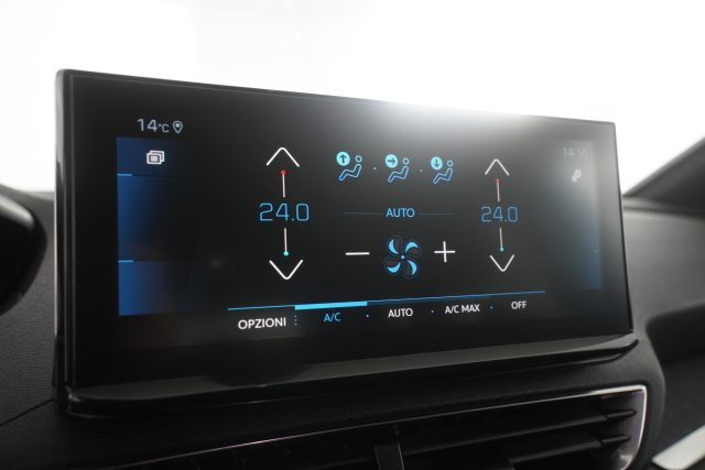 PEUGEOT 3008 usata 16