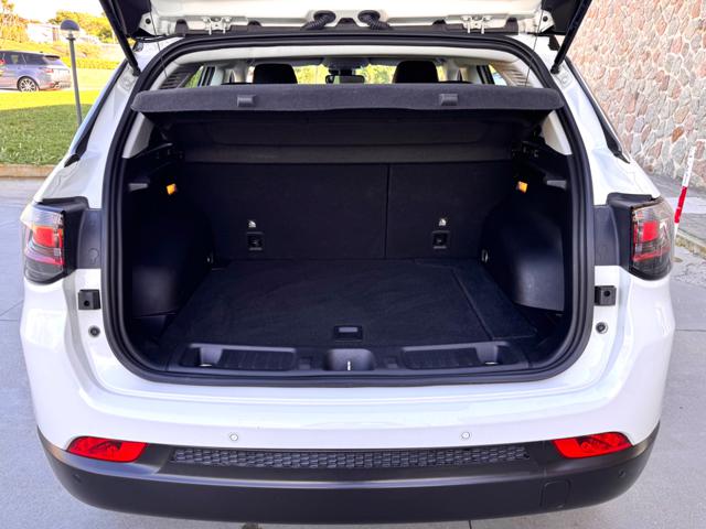 JEEP Compass usata, con Autoradio digitale