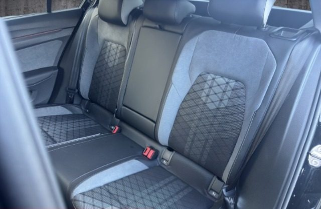 VOLKSWAGEN Golf usata, con Climatizzatore