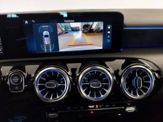 MERCEDES-BENZ A 200 usata, con Controllo automatico clima