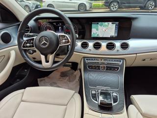 MERCEDES-BENZ E 220 usata, con ESP
