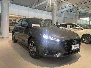 HYUNDAI i30 usata, con Airbag laterali