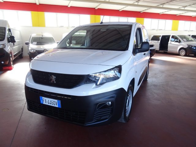 PEUGEOT Partner usata, con Autoradio
