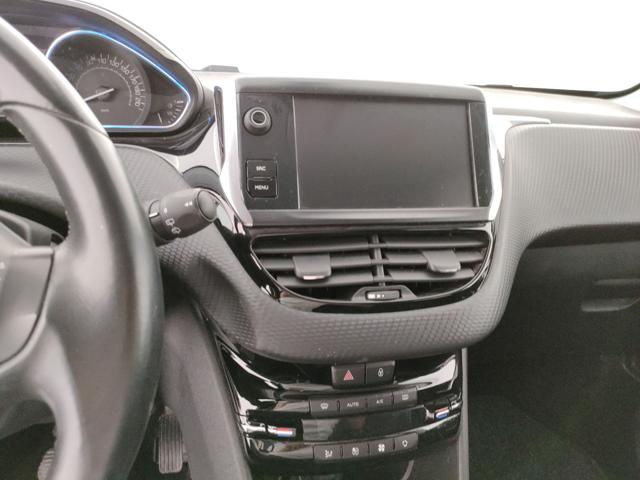 PEUGEOT 2008 usata, con Controllo trazione