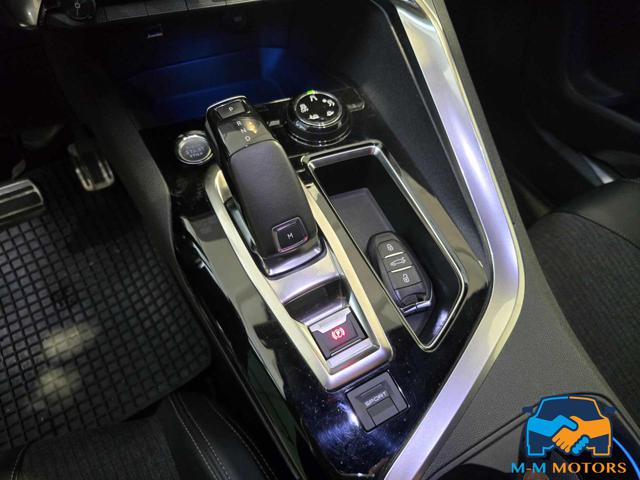 PEUGEOT 3008 usata, con Park Distance Control
