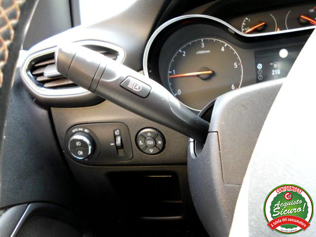 OPEL Crossland X usata, con Vivavoce