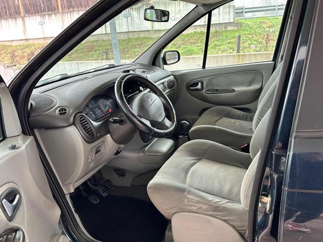 RENAULT Scenic usata, con Bracciolo