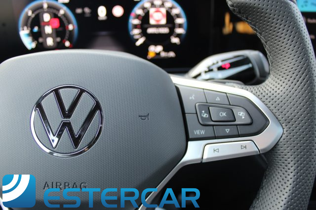 VOLKSWAGEN Tiguan usata, con Touch screen
