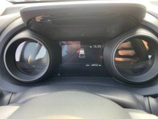 TOYOTA Yaris usata, con Bluetooth
