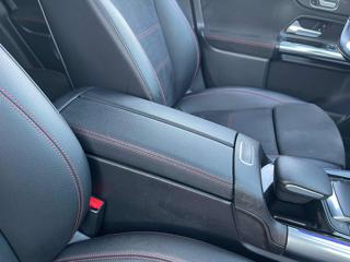 MERCEDES-BENZ GLA 200 usata, con Fari LED