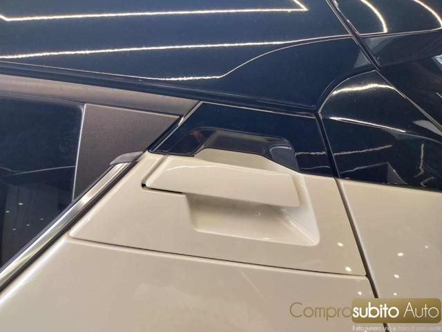 TOYOTA C-HR usata, con Airbag testa