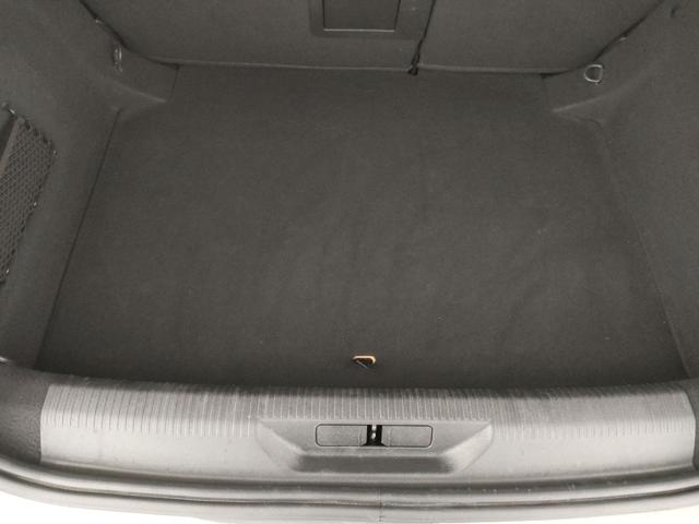 PEUGEOT 308 usata, con USB