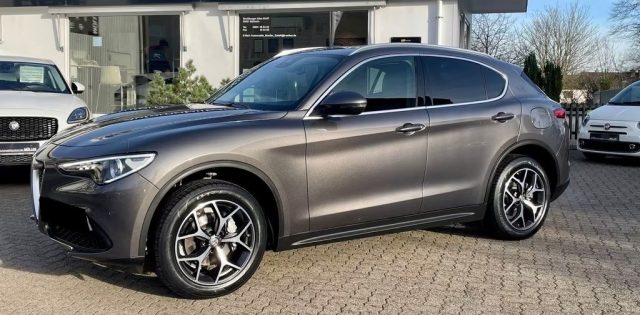ALFA ROMEO Stelvio usata, con Airbag Passeggero