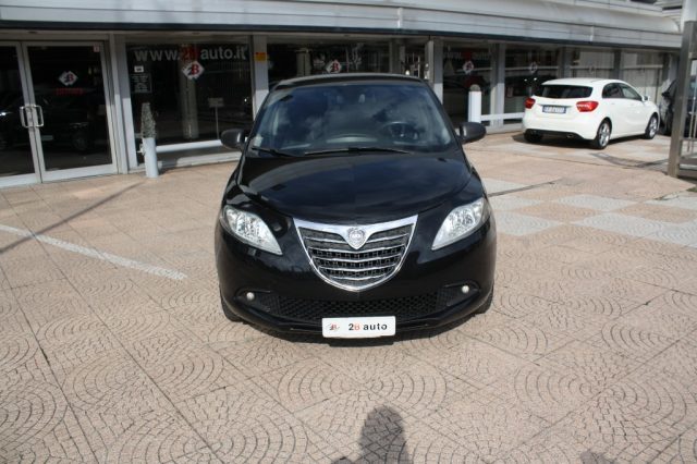LANCIA Ypsilon usata, con Controllo trazione