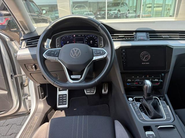 VOLKSWAGEN Passat Alltrack usata, con Cerchi in lega