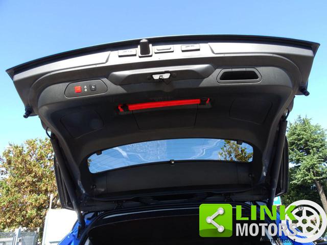 OPEL Grandland X usata, con Sensore di luce