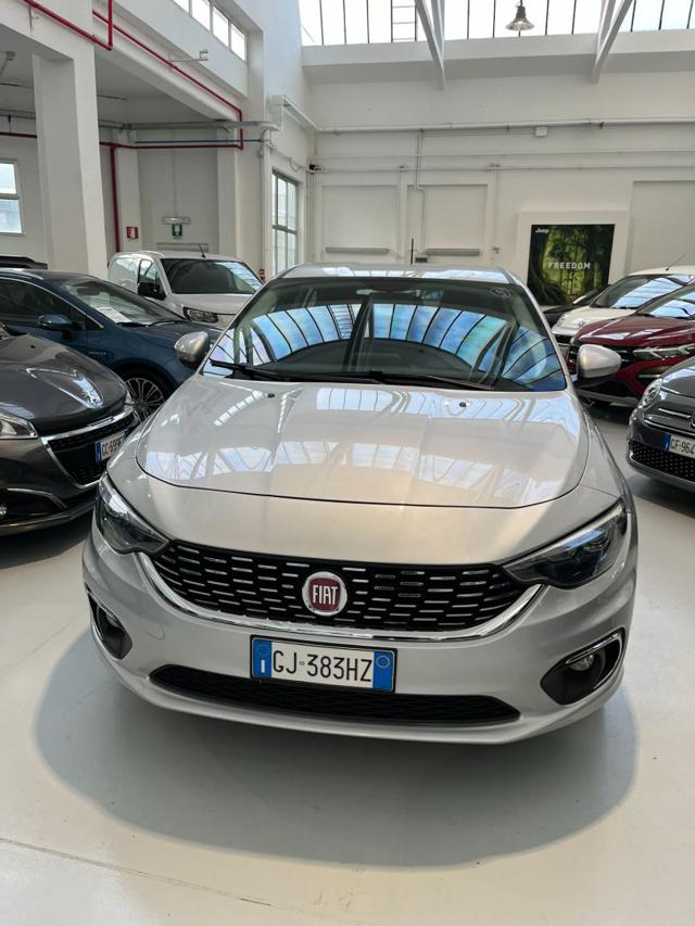 FIAT Tipo usata, con Specchietti laterali elettrici