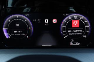 VOLKSWAGEN Golf usata, con Autoradio