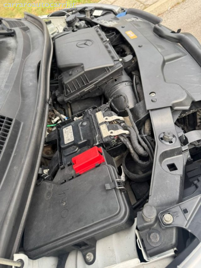 MERCEDES-BENZ Vito usata, con USB