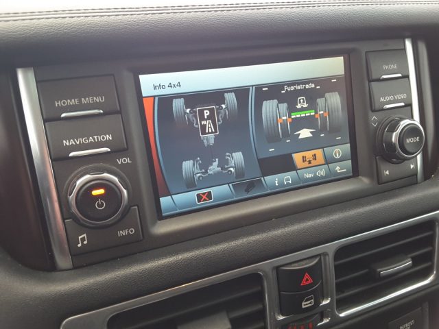 LAND ROVER Range Rover usata, con Boardcomputer