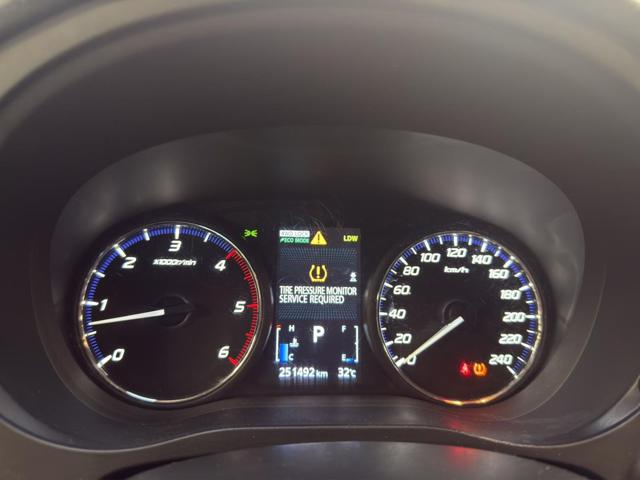 MITSUBISHI Outlander usata, con Sistema di navigazione
