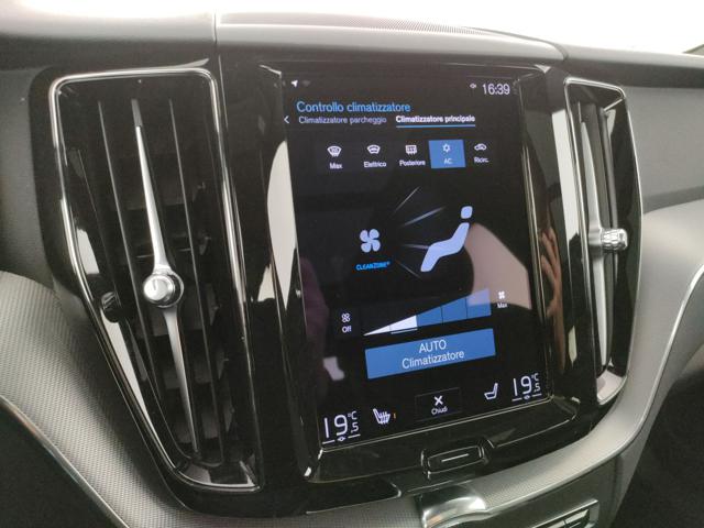 VOLVO XC60 usata, con Fari LED