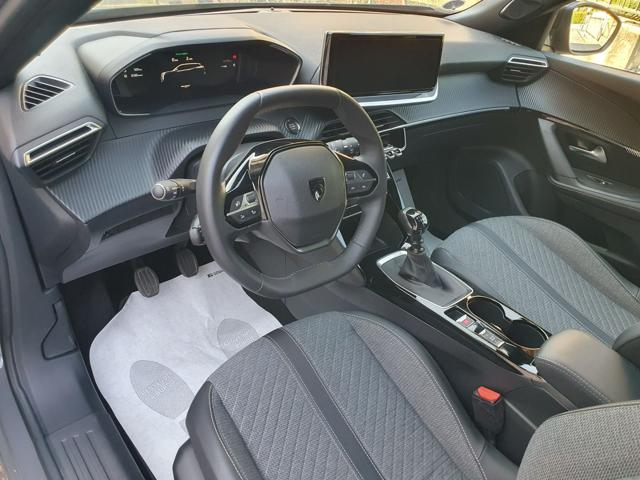 PEUGEOT 2008 usata, con Climatizzatore