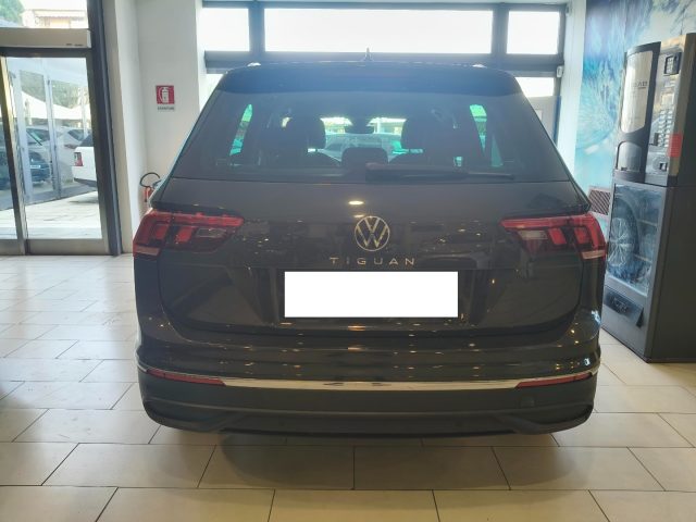 VOLKSWAGEN Tiguan usata, con Alzacristalli elettrici