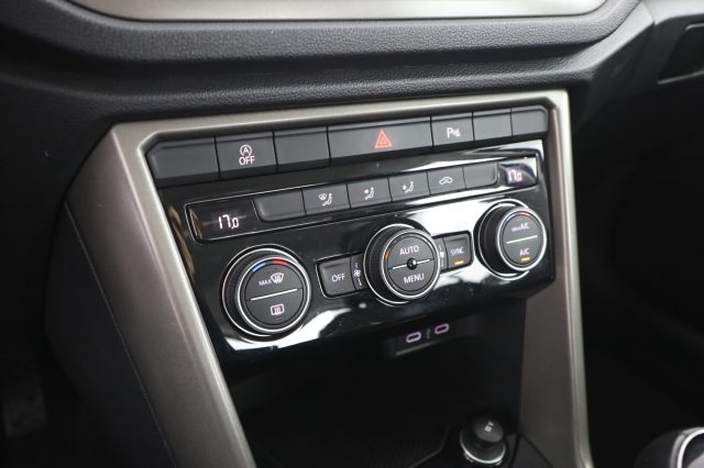VOLKSWAGEN T-Roc usata 10
