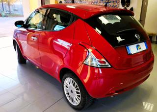 LANCIA Ypsilon usata, con Airbag
