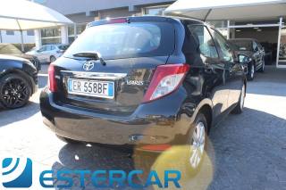 TOYOTA Yaris usata, con Airbag