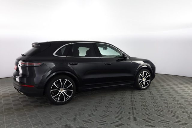 PORSCHE Cayenne usata 2