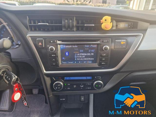TOYOTA Auris usata, con ESP