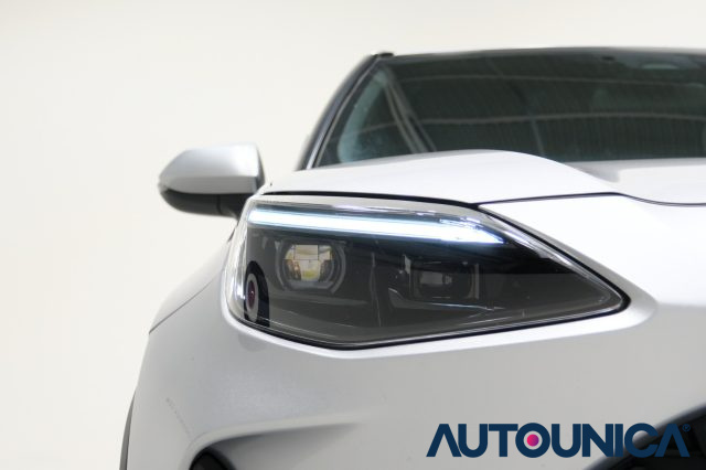 TOYOTA Yaris Cross usata, con Touch screen