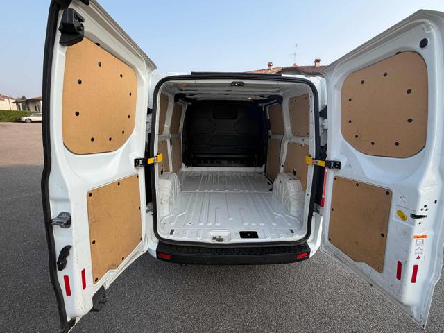 FORD Transit Custom usata, con Sensori di parcheggio posteriori