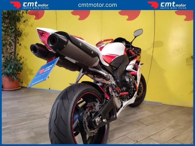 YAMAHA YZF R1 usata 8