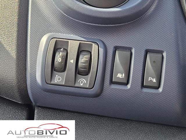 OPEL Vivaro usata, con Bluetooth