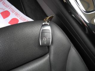 MERCEDES-BENZ GLC 300 usata, con Pneumatici estivi