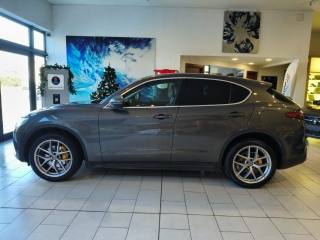 ALFA ROMEO Stelvio usata, con Airbag