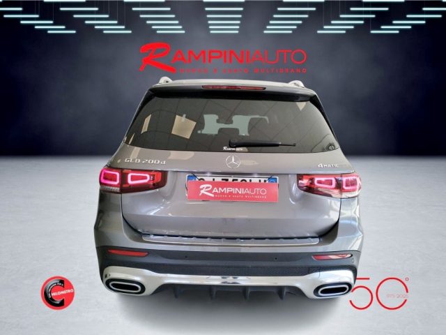 MERCEDES-BENZ GLB 200 usata 9