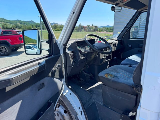IVECO Daily usata 12
