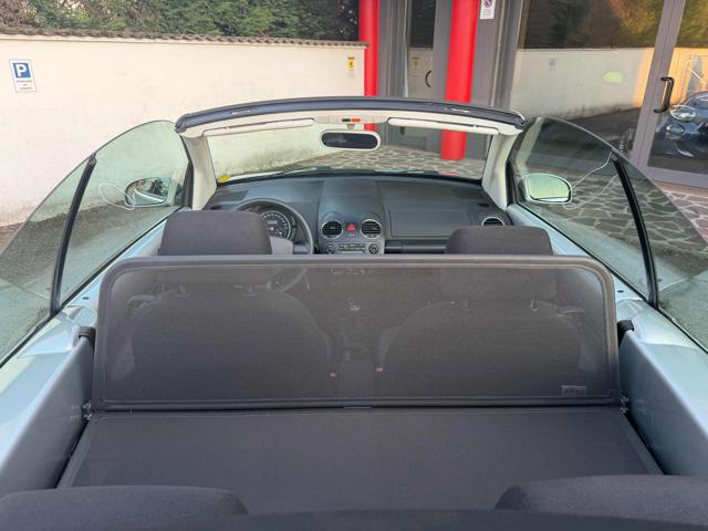 VOLKSWAGEN New Beetle usata 22