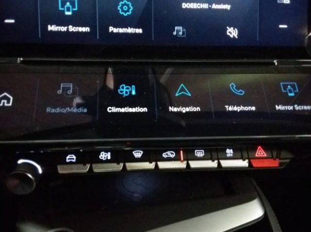 PEUGEOT 308 usata, con Park Distance Control