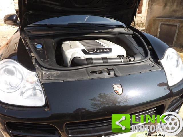 PORSCHE Cayenne usata 56