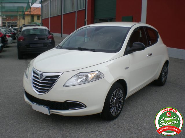 LANCIA Ypsilon usata, con ABS