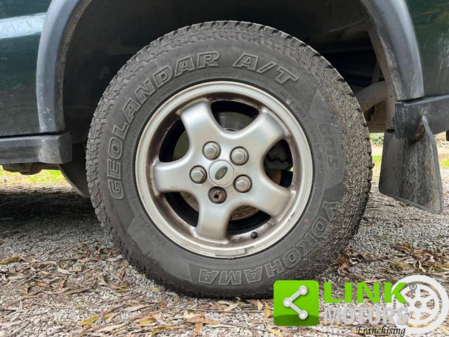 LAND ROVER Discovery usata, con Trazione integrale