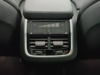 VOLVO XC90 usata, con Sistema di navigazione